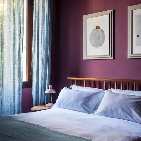 Domus Plinii 1792 Aparthotel