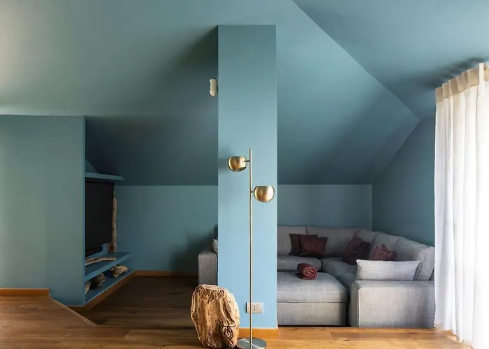 Domus Plinii 1792 Faggeto Lario