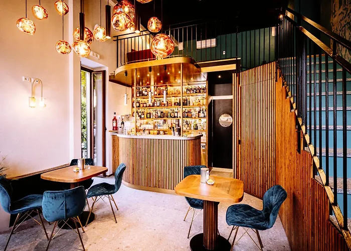 Domus Plinii 1792 מלון דירות